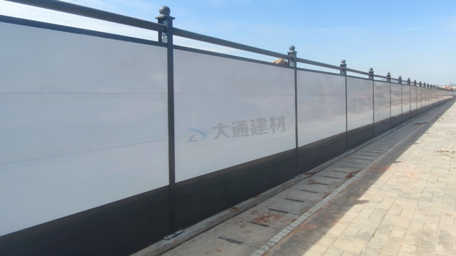 裝配式鋼結(jié)構(gòu)烤漆圍擋C款-深圳建筑工地圍擋-A/B/C類圍擋-深圳市大通建材有限公司鋼圍擋生產(chǎn)定制廠家